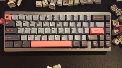 Customer photo review of IDOBAO ID67V2 65% HOT-SWAPPABLE MECHANICAL KEYBOARD KIT