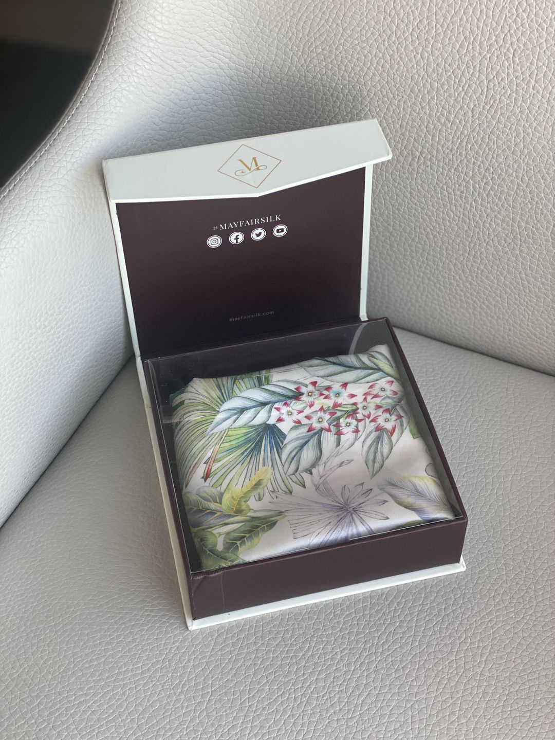 Customer photo review of Iridescent Garden Pure Silk Pillowcase