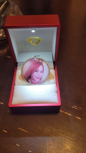 Customer photo review of *NEW* 14K Medium Picture Pendant JTJ™