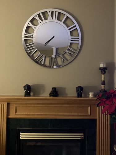 Customer photo review of 32" Luxury Real Mirrored Clock