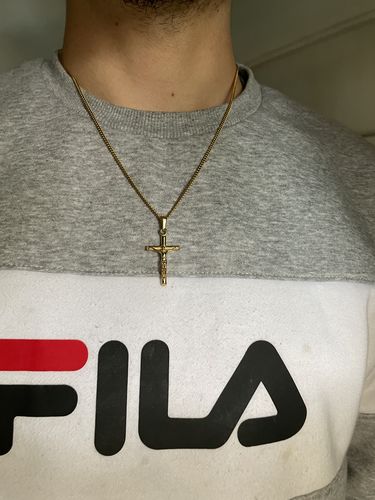 Customer photo review of Christian Gold