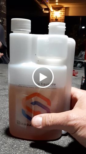 Customer video review of The Standard Squeeze (Original)