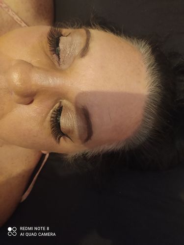 Customer photo review of Premium Magnetic Eyelash Kit by LashAura™ - (60% OFF)