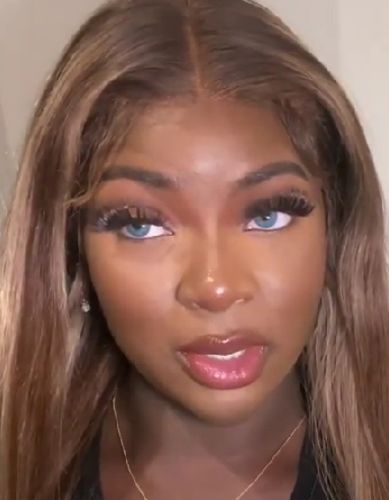 Customer photo review of EYEVOS Russian Blue Colored Contact Lenses