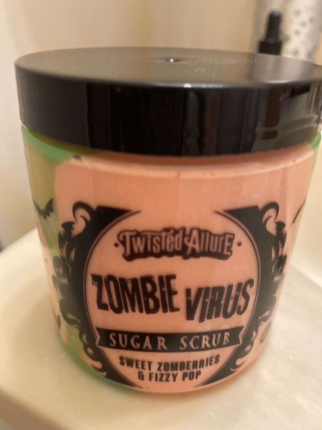 Customer photo review of Zombie Virus Sugar Scrub
