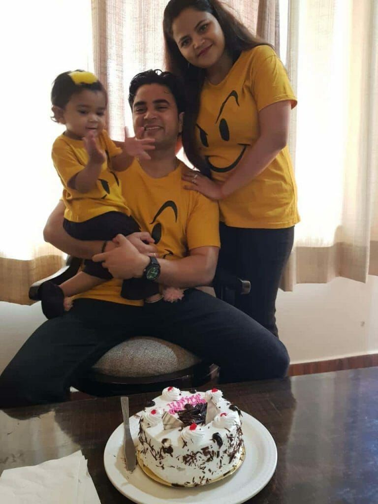 Customer photo review of Wink Family Matching T Shirts Set of 3 4 5