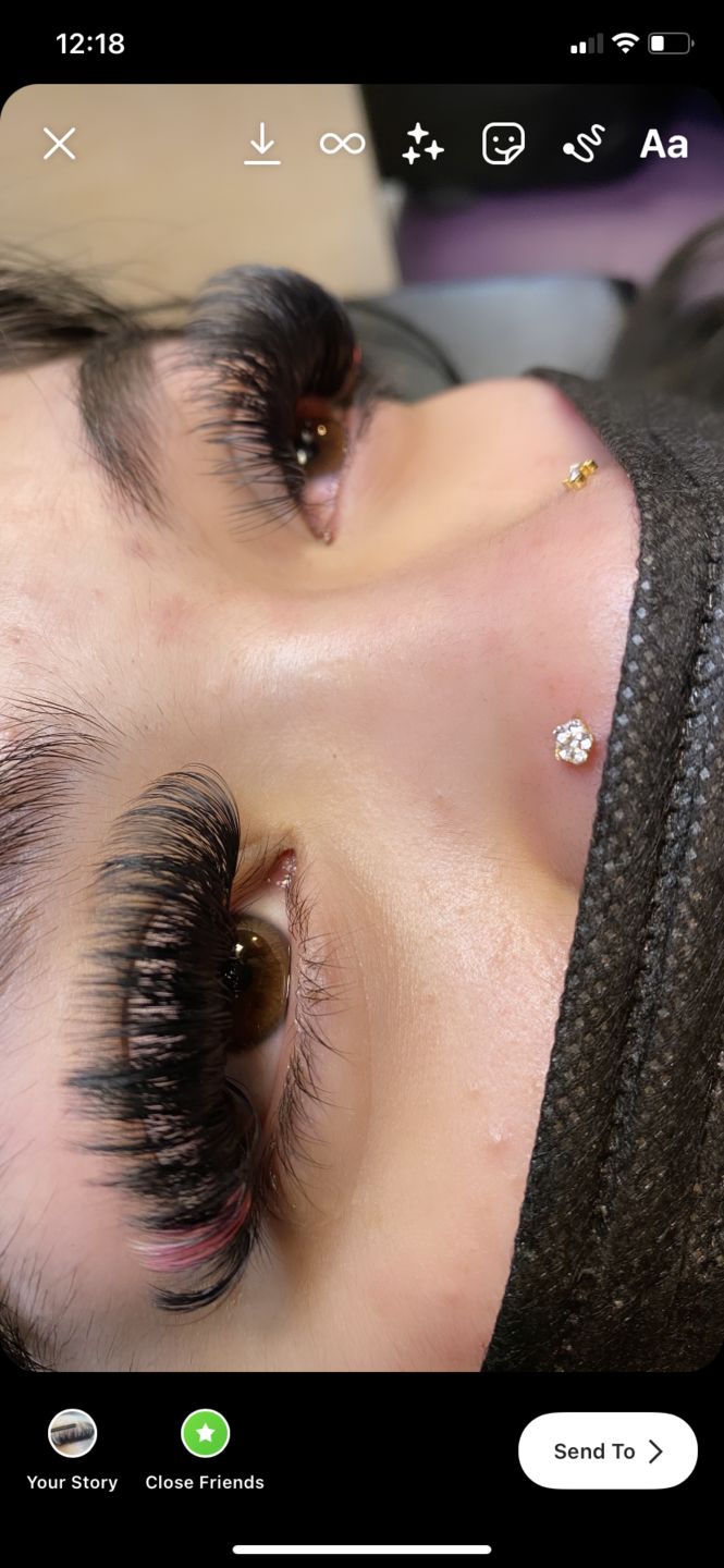 Customer photo review of Cashmere Volume Lash Extensions 0.07mm