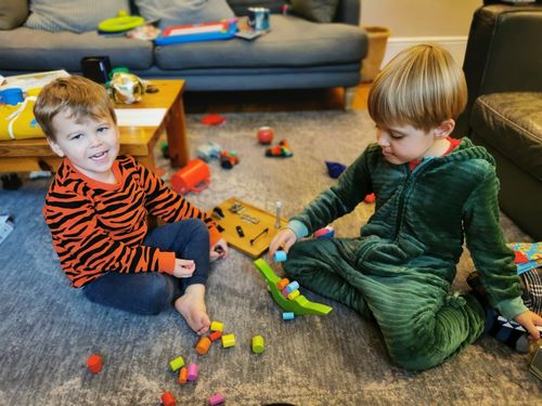 Customer photo review of ORANGE TIGER SWEAT