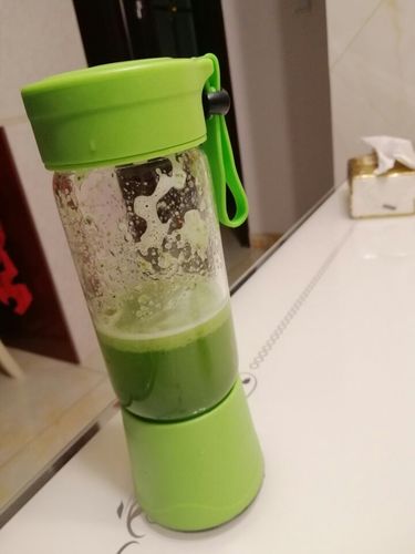 Customer photo review of Mini Portable Blender