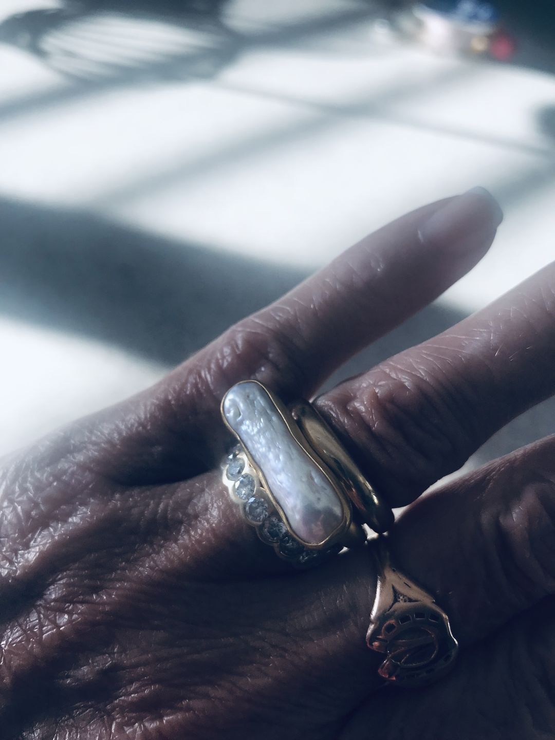 Customer photo review of PEARL BAR RING - GOLD