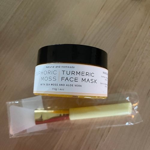 Customer photo review of Sea Moss Turmeric Face Mask
