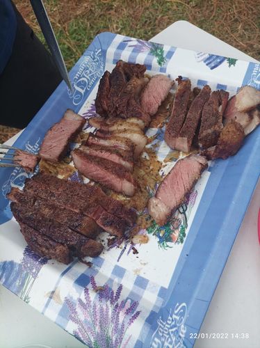 Reseña con foto de un cliente sobre Rib Eye Steak Black Brangus