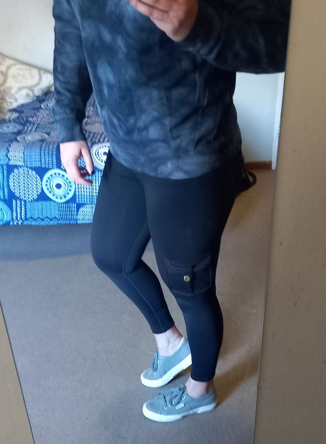 Customer photo review of TNG Cargo Leggings - Black