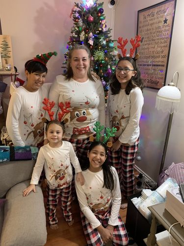 Customer photo review of Long/Short Sleeve Cute Deer Print Plaid Matching Pajamas Set for Family 702