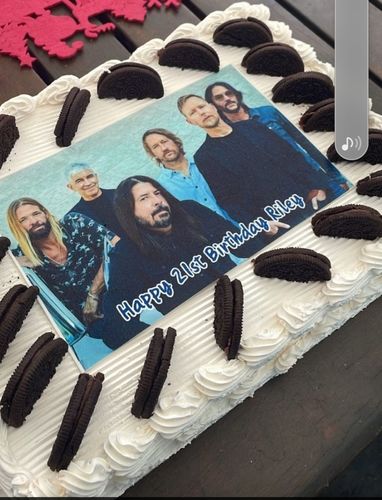 Customer photo review of A5 Rectangle Custom Edible Icing Image