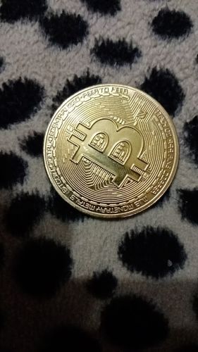 Customer photo review of 1pc Gold Plated Bitcoin Art Collection Physical Bit BTC Metal Antique Imitation