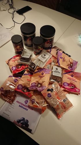 Customer photo review of Salinas Surprise Box