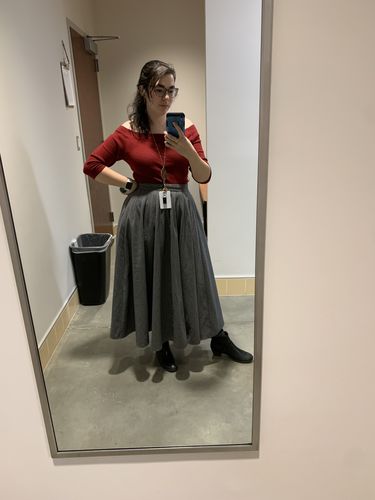 Customer photo review of Vintage 1950s Wool Maxi skirt 1641#