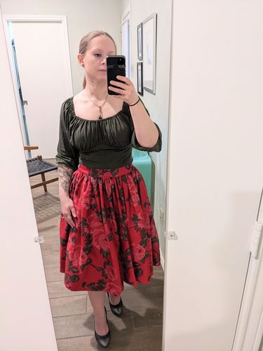 Customer photo review of Vixen Swing Skirt in Vintage Red Rose Print - Vixen by Micheline Pitt