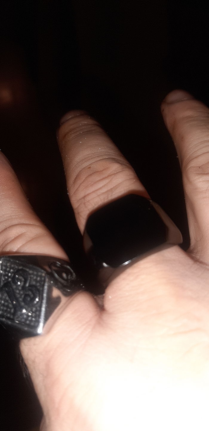 Customer photo review of SQUARE. - BLACK
