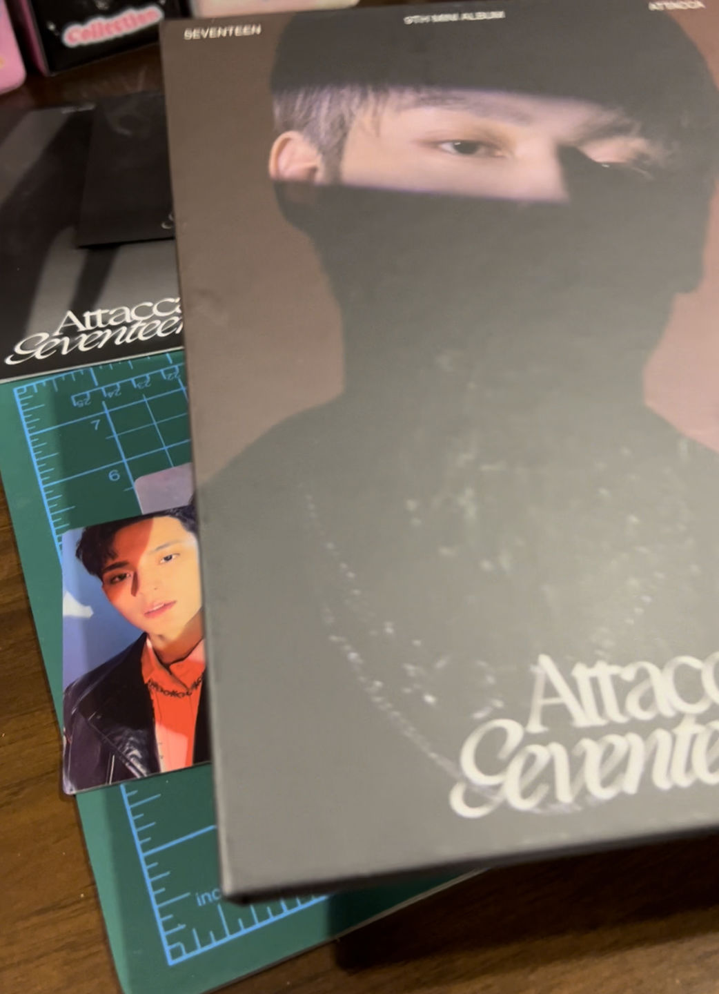 Customer photo review of SEVENTEEN - 9TH MINI ALBUM ATTACCA CARAT VER.