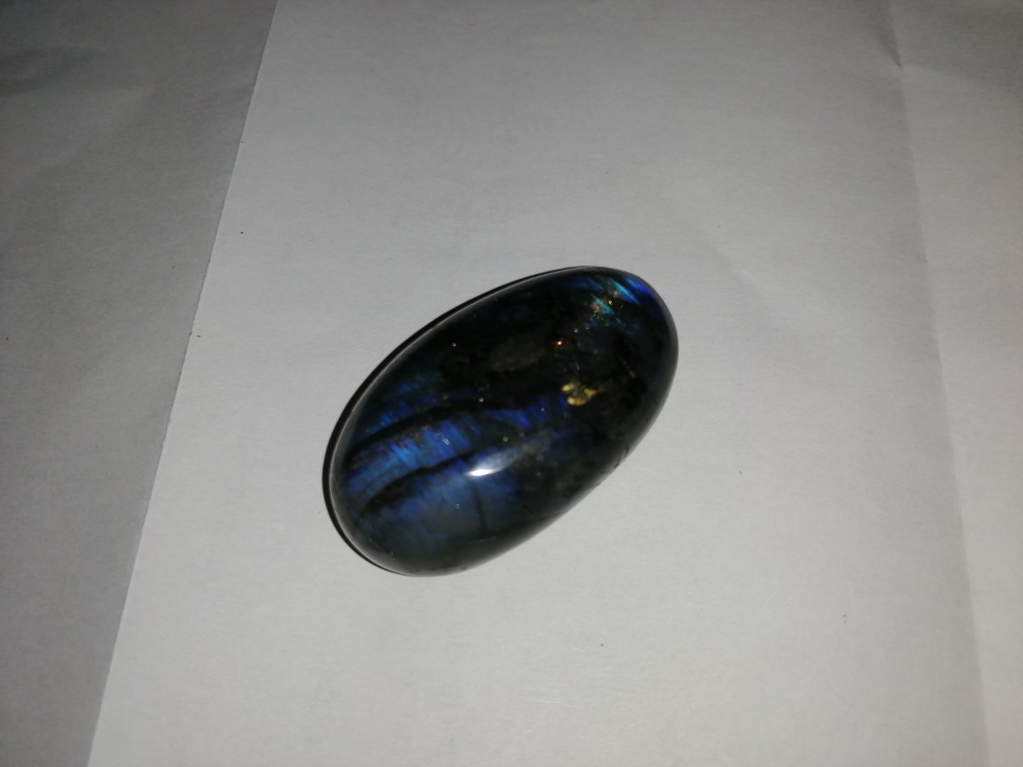 Customer photo review of Mini-galet de Labradorite Bleue AAA