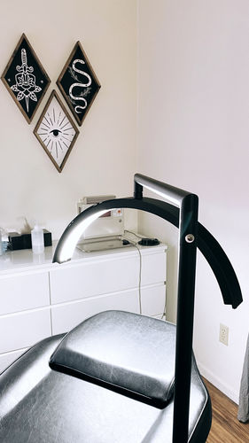 Customer photo review of CosmoGlo Original Light Bundle + Phone Clip