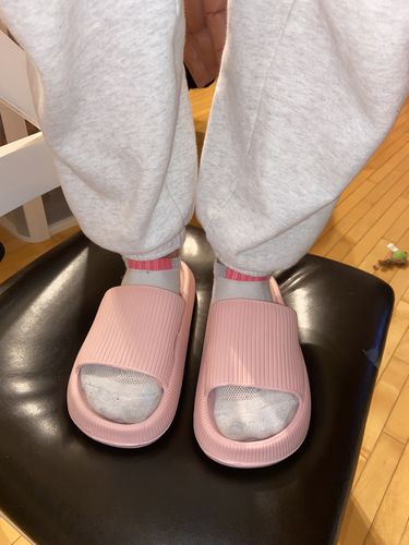 Customer photo review of Cloud Slides - Original