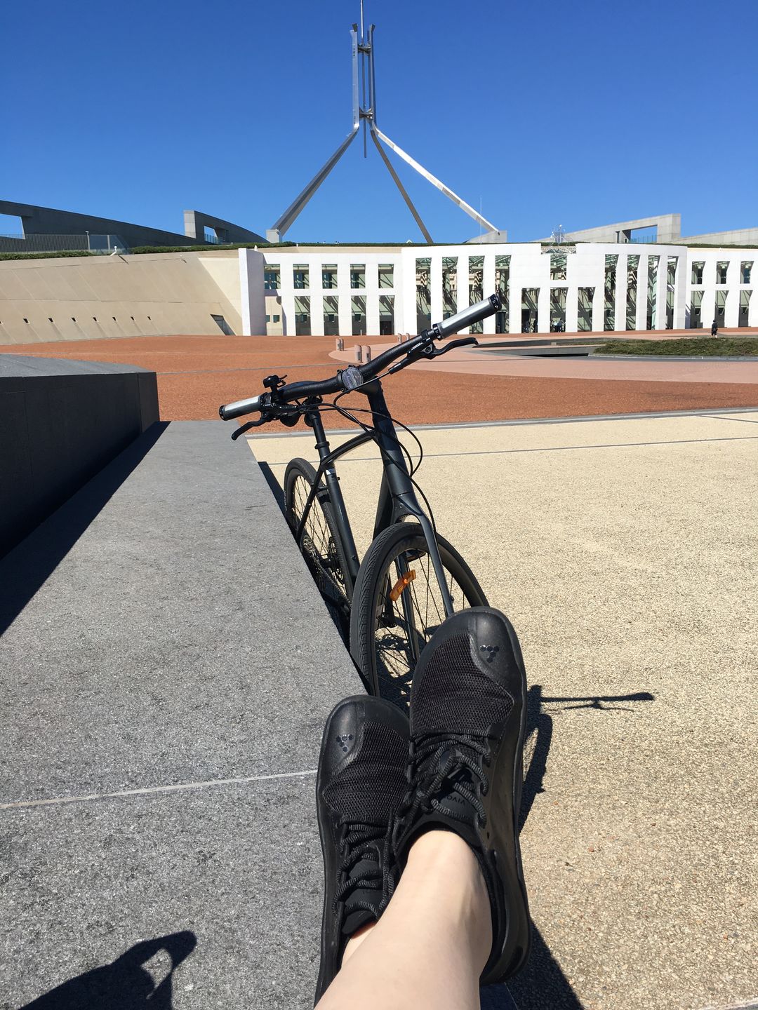Customer photo review of Vivobarefoot Primus Lite III Womens Obsidian