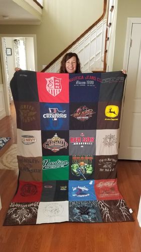 Customer photo review of Classic T-Shirt Blanket