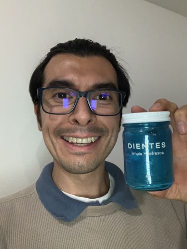 Customer photo review of Pasta de dientes (150gr)