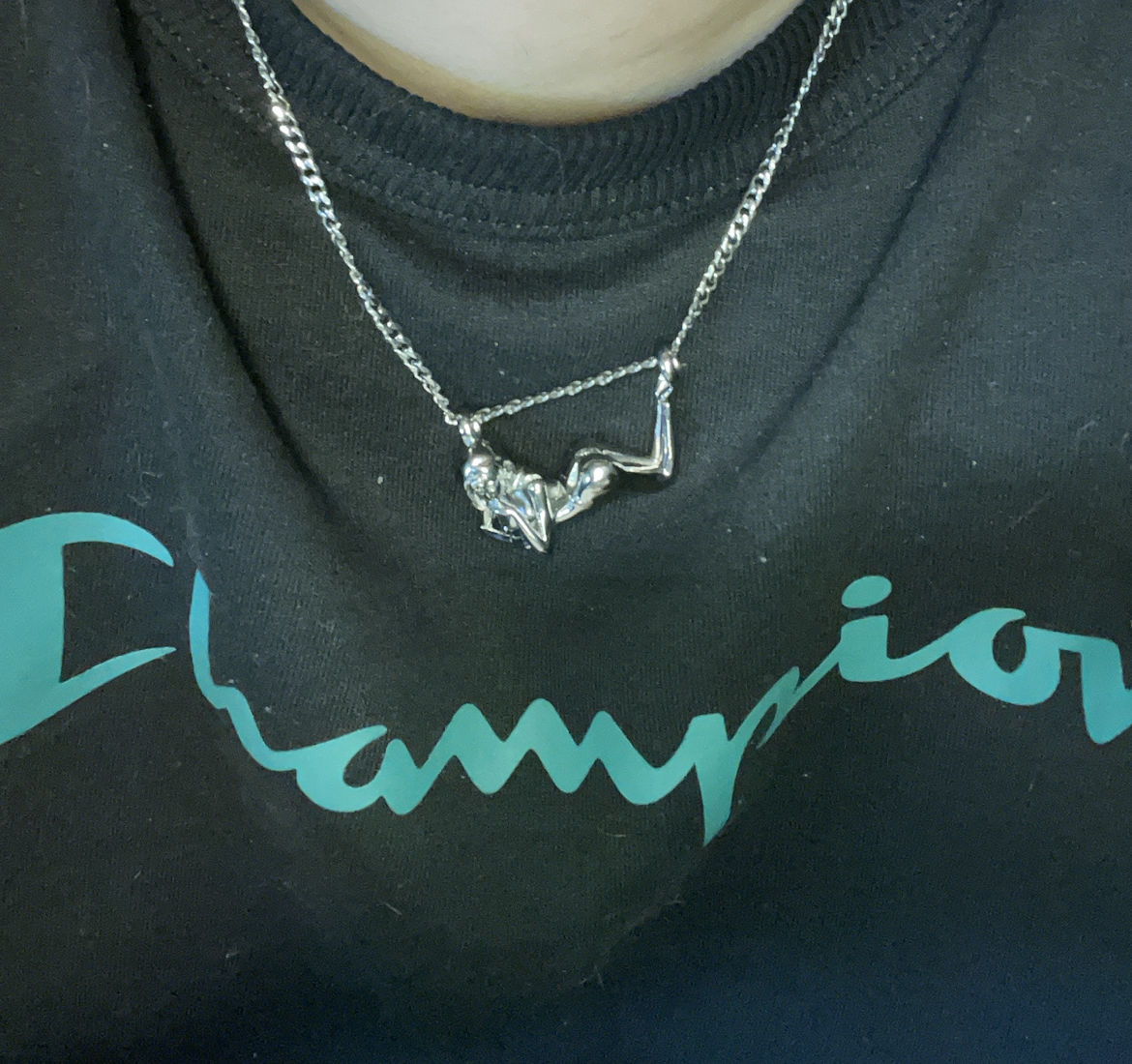 Customer photo review of SUCCUBUS PENDANT (FULL BODY)