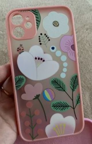 Customer photo review of Fashion Pretty Flower iPhone Case