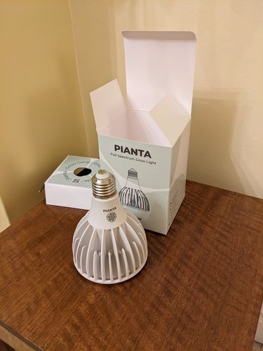 Customer photo review of Pianta Grow Light LED Bulb