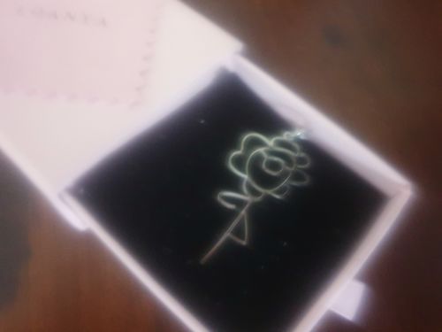 Customer photo review of LOANYA persönliche Kinderzeichnung als Halskette oder Anhänger in Gold