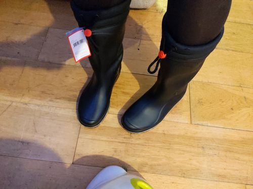 Customer photo review of Dunlop Blizzard Plain Rubber Wellington