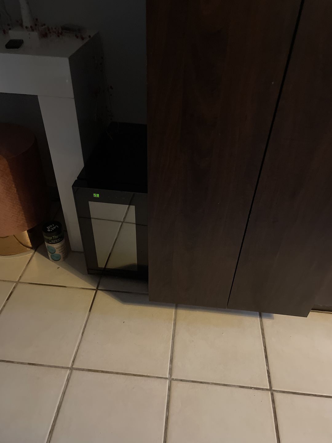 Customer photo review of FRIGIDAIRE FWW083XBLB Frigidaire 8 Bottle Wine Cooler