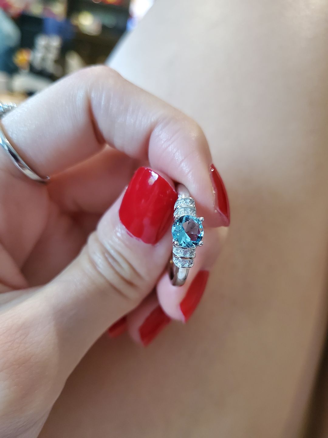 Customer photo review of Freshly Cut Roses (Candle)