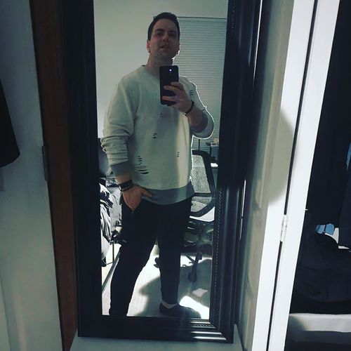 Customer photo review of Size Up Black Fleece Tech Joggers