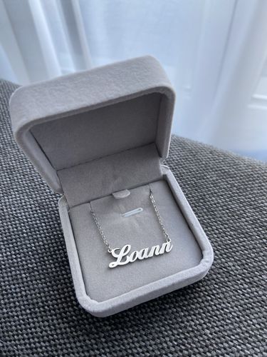 Customer photo review of Collier prénom personnalisable 1 à 5 prénoms