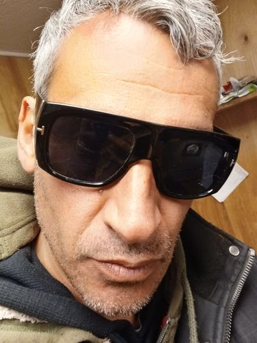 Customer photo review of Wheatley Sunglasses