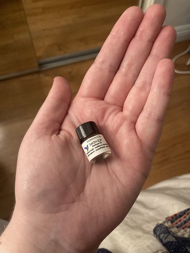 Customer photo review of 2.5ml Satin Slip perfume oil from Kheimistrii