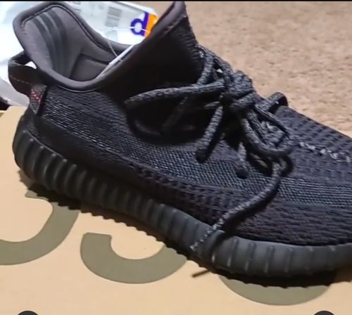 Customer photo review of Yeezy 350 v2 Black (Non-Reflective)