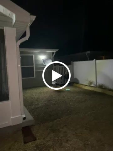 Customer video review of 118 LED Solar Light 1000 Lumens