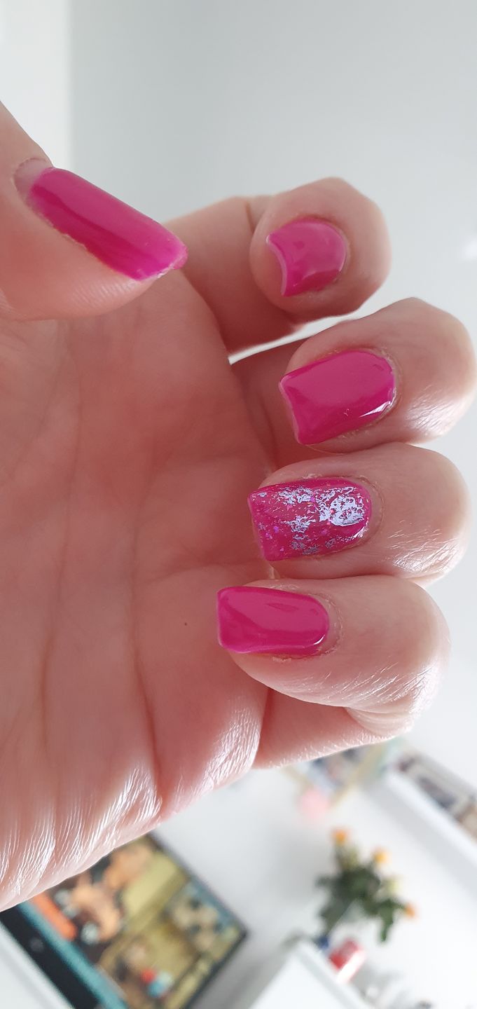 Customer photo review of Semilac 034 Mardi Grass UV Gel Polish 7ml