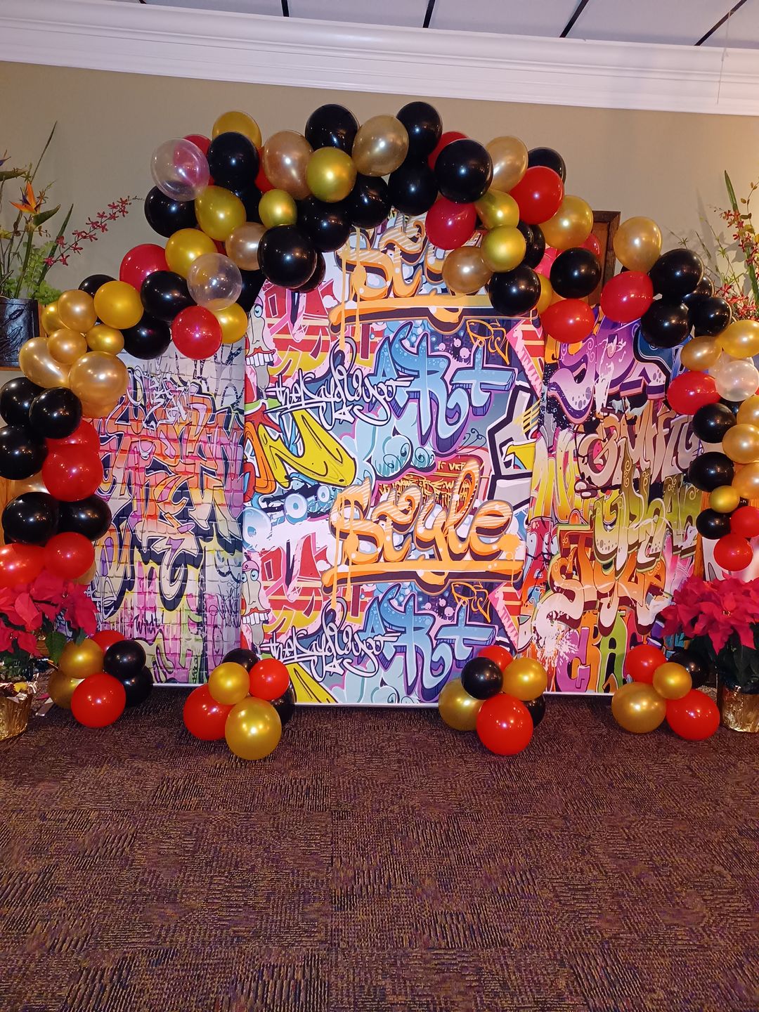Customer photo review of Chiara Backdrop Wall Set, Arched Wall Set Birthday&Baby Shower&Wedding Party Decoration