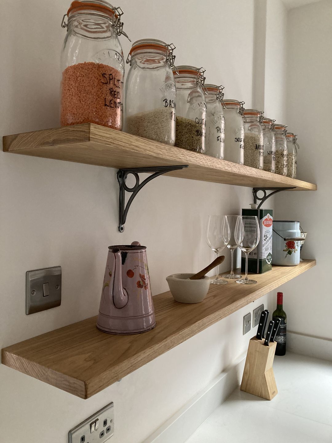 Customer photo review of 8 Inch Circle Cast Iron Shelf Bracket