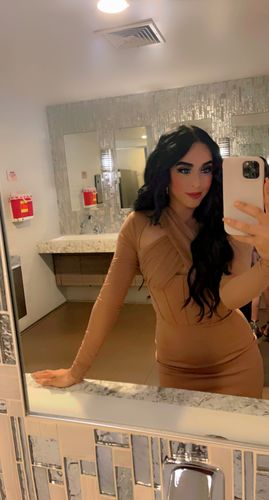 L. M. review of Kyana Dress image 1 out of 1