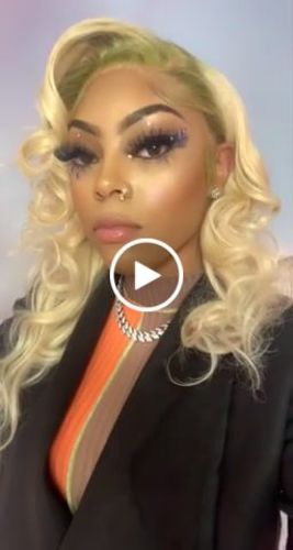 Customer video review of Valentina Nose Hoop