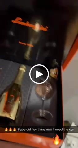Customer video review of Lamborghini: Metodo Classico Rosè "The Legend" with Gift Box